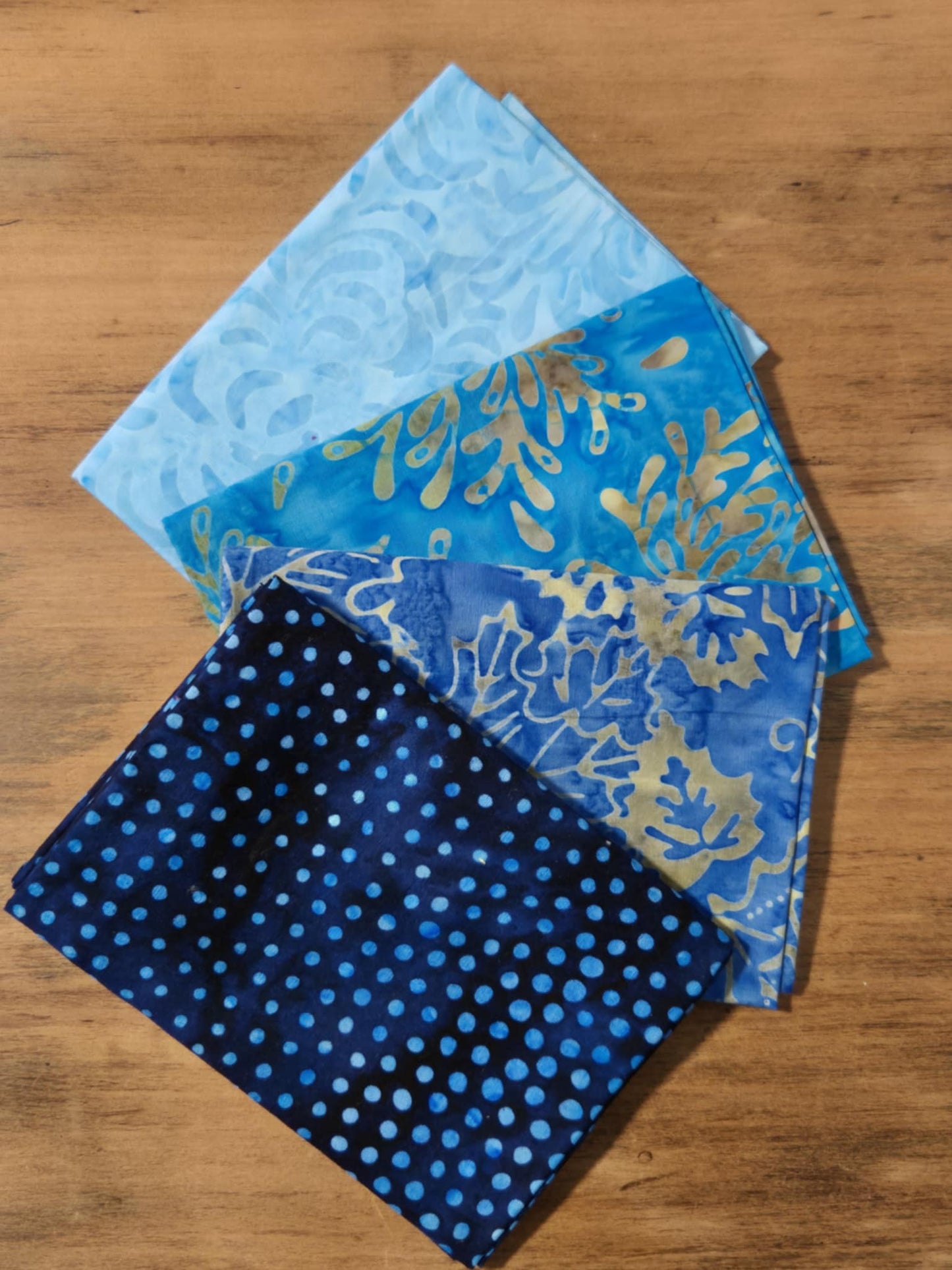 4 Pack Fat Quarters - Blue